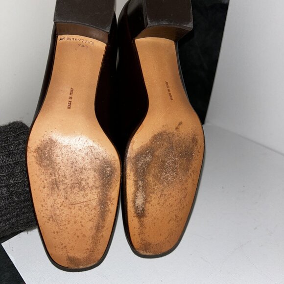 Salvatore Ferragamo Brown Leather, Block Heel (1.5"),  Shoe, Size 8B, Like New! - Picture 8 of 8